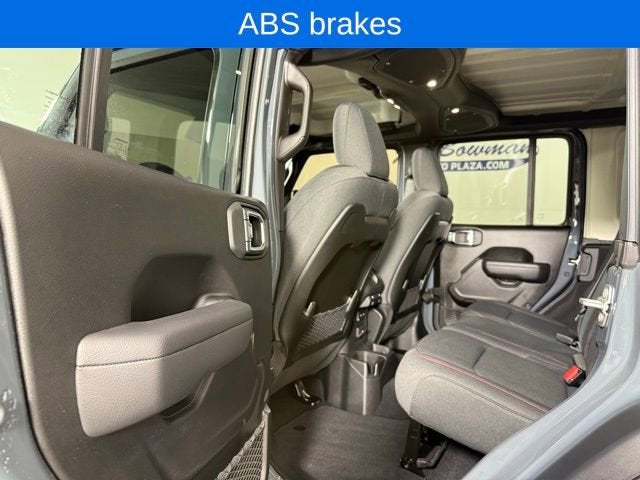 2025 Jeep Wrangler 4-Door Rubicon 4x4