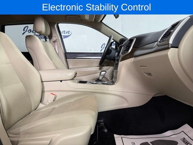 2016 Jeep Grand Cherokee Laredo
