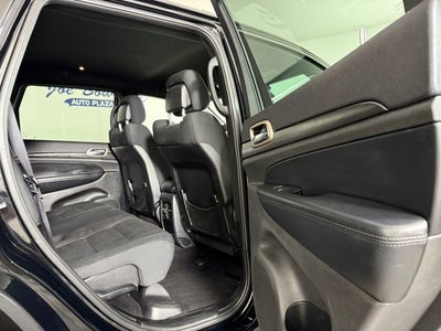 2017 Jeep Grand Cherokee Laredo 4x4