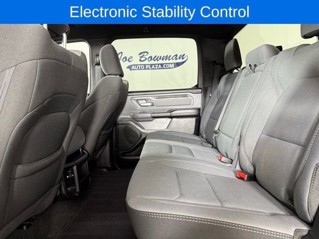 2023 RAM 1500 Big Horn Crew Cab 4x4 5'7" Box