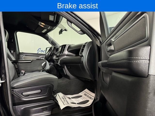 2023 RAM 1500 Big Horn Crew Cab 4x4 5'7" Box