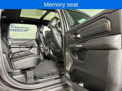 2019 RAM 1500 Limited Crew Cab 4x4 5'7" Box