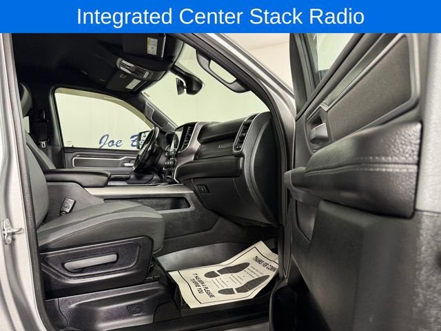 2022 RAM 1500 Big Horn Crew Cab 4x4 6'4" Box