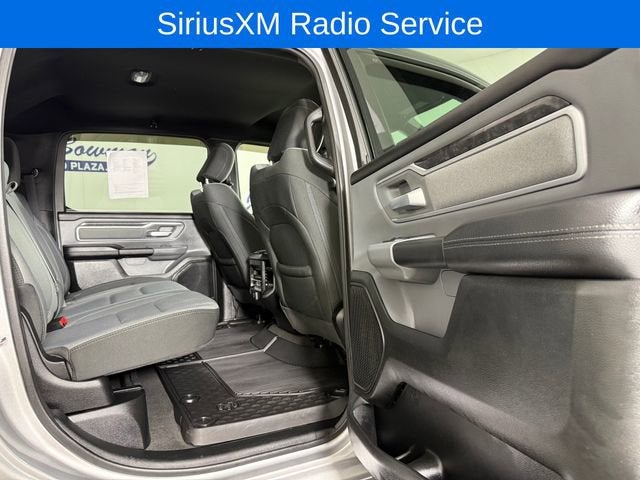 2022 RAM 1500 Big Horn Crew Cab 4x4 6'4" Box