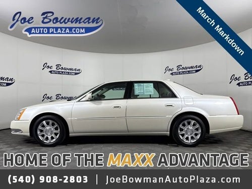 2011 Cadillac DTS Base