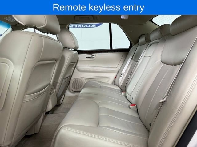 2011 Cadillac DTS Base