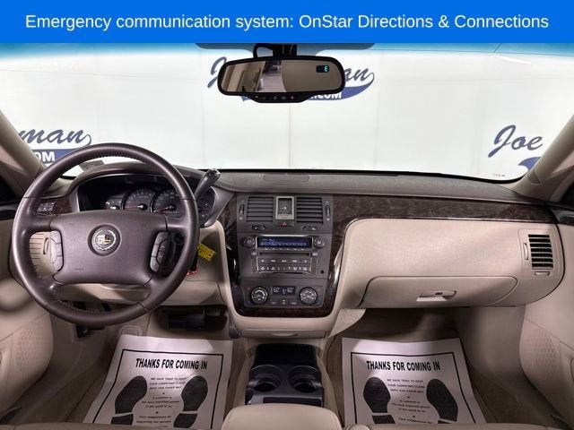 2011 Cadillac DTS Base