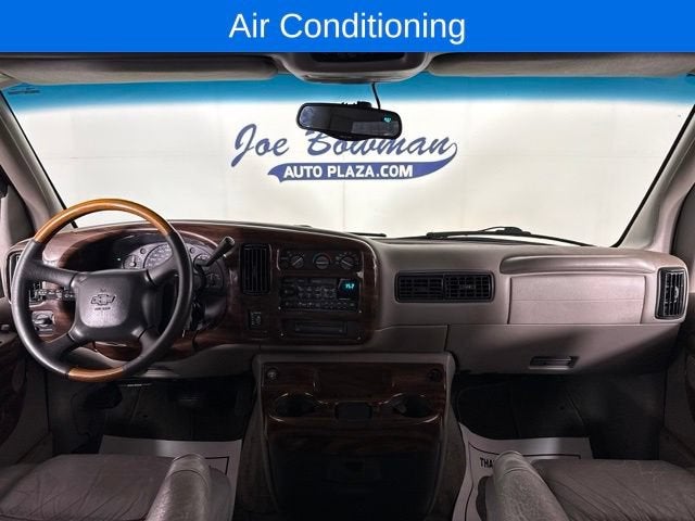 2000 Chevrolet Express Cargo 1500 w/YF7