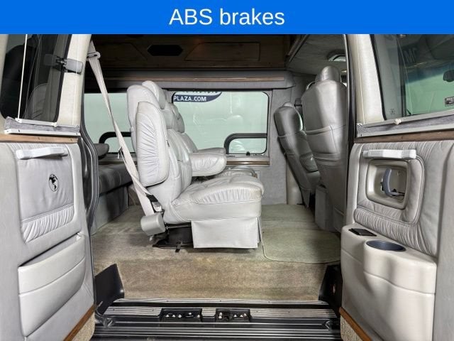 2000 Chevrolet Express Cargo 1500 w/YF7