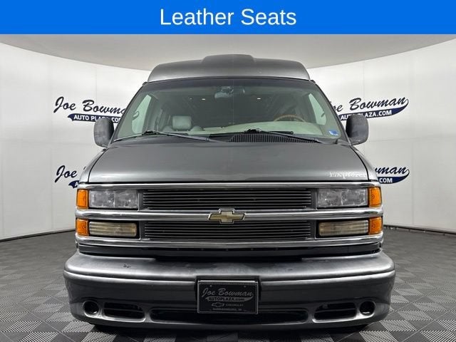 2000 Chevrolet Express Cargo 1500 w/YF7