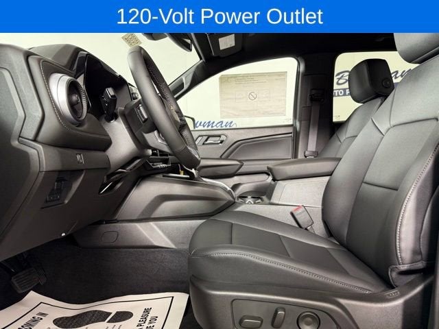 2025 Chevrolet Colorado WT/LT