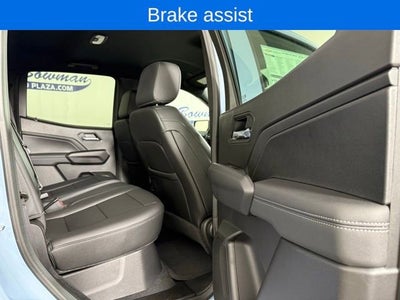 2025 Chevrolet Colorado WT/LT