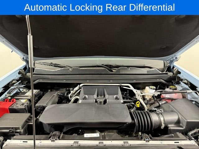 2025 Chevrolet Colorado WT/LT