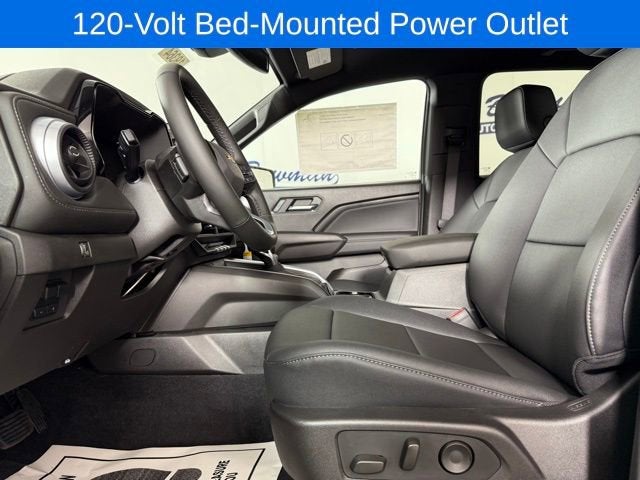 2025 Chevrolet Colorado WT/LT