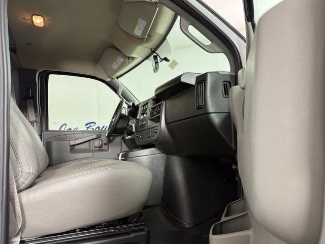 2026 Chevrolet Express Cargo 1WT