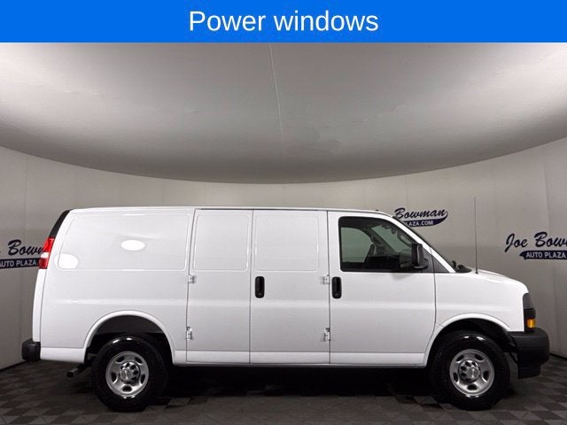 2026 Chevrolet Express Cargo 1WT