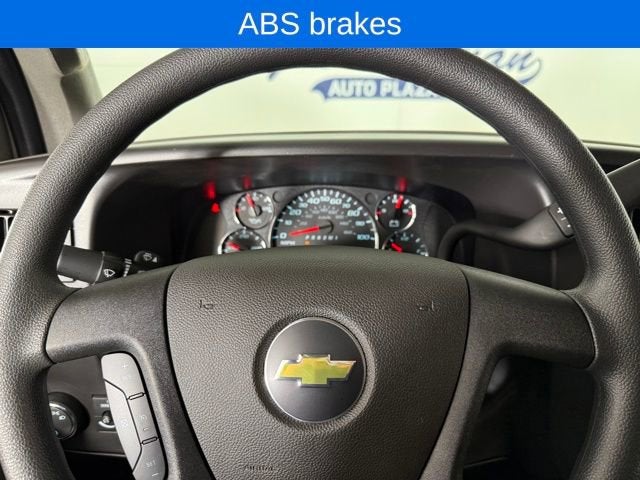 2026 Chevrolet Express Cargo 1WT