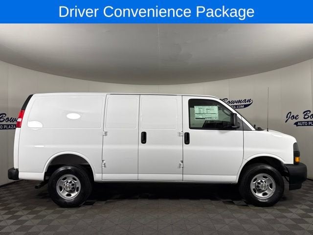 2026 Chevrolet Express Cargo 1WT