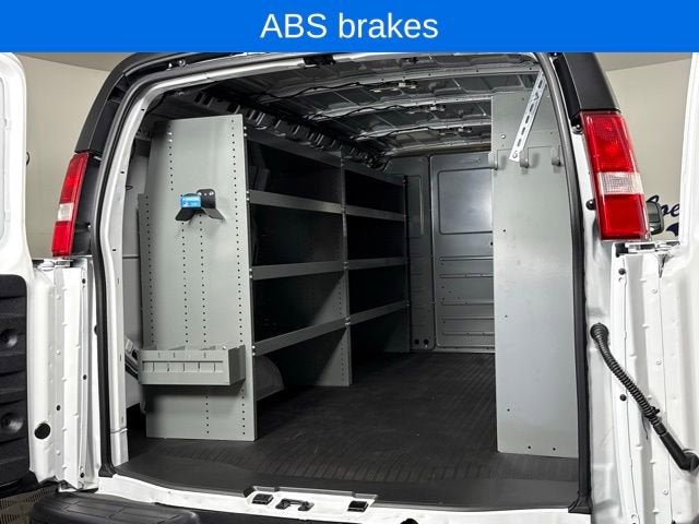 2025 Chevrolet Express Cargo 2500 WT