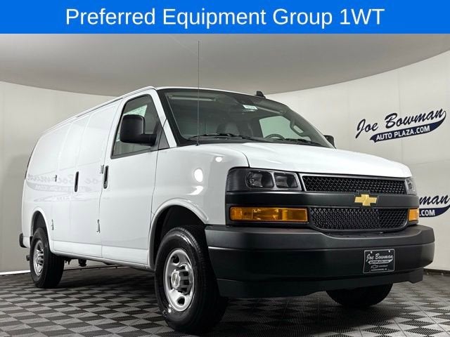 2025 Chevrolet Express Cargo 2500 WT