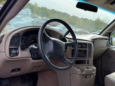 2003 Chevrolet Astro LS