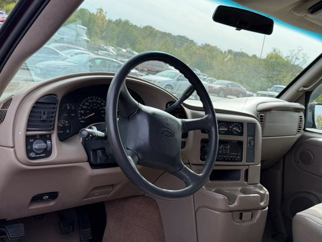 2003 Chevrolet Astro LS