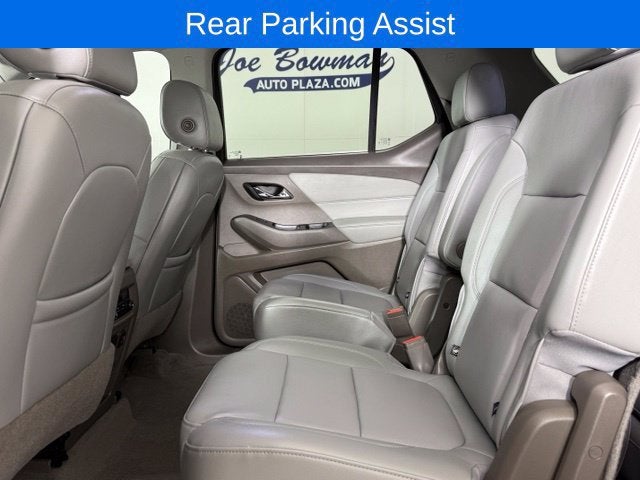 2021 Chevrolet Traverse LT Leather