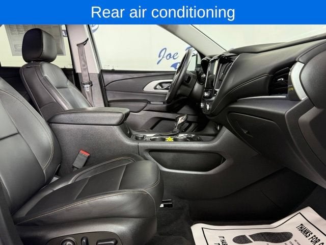 2021 Chevrolet Traverse LT Leather