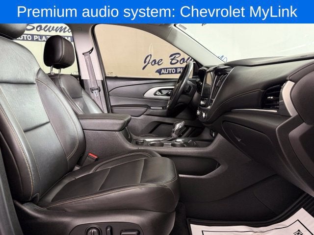 2021 Chevrolet Traverse LT Leather