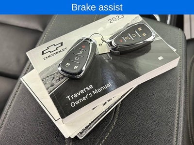 2023 Chevrolet Traverse LT Leather