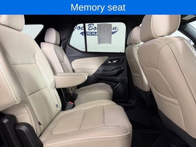 2022 Chevrolet Traverse Premier