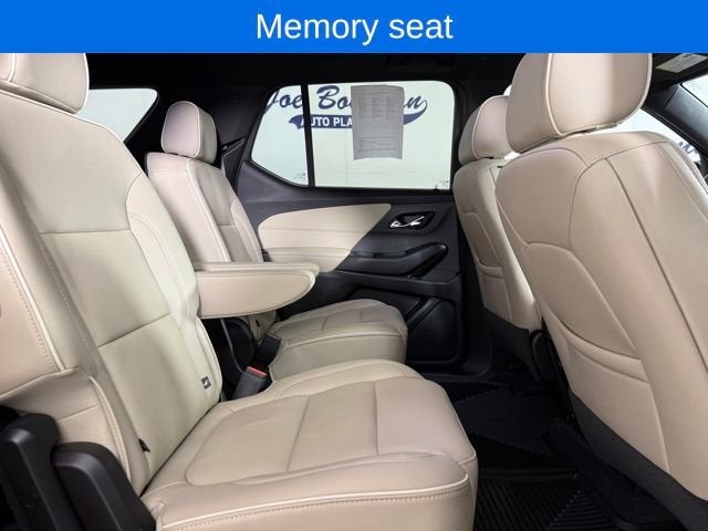 2022 Chevrolet Traverse Premier