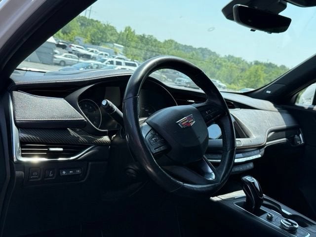 2019 Cadillac XT4 FWD Sport