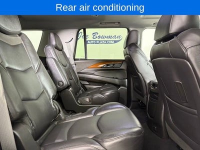 2019 Cadillac Escalade Luxury