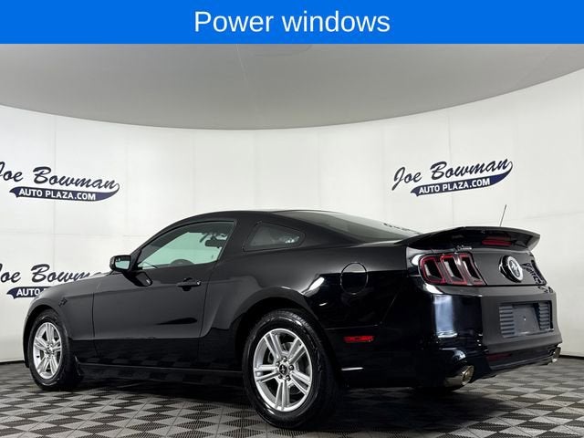 2014 Ford Mustang V6