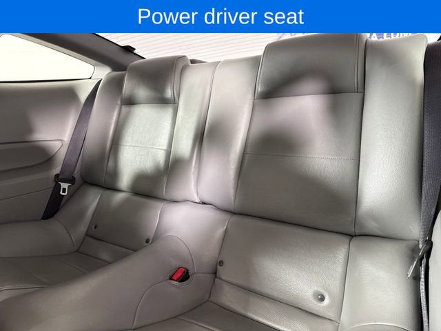 2006 Ford Mustang Standard
