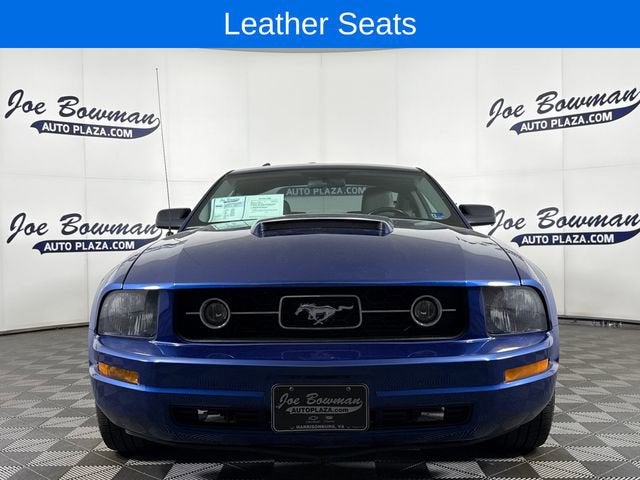 2006 Ford Mustang Standard