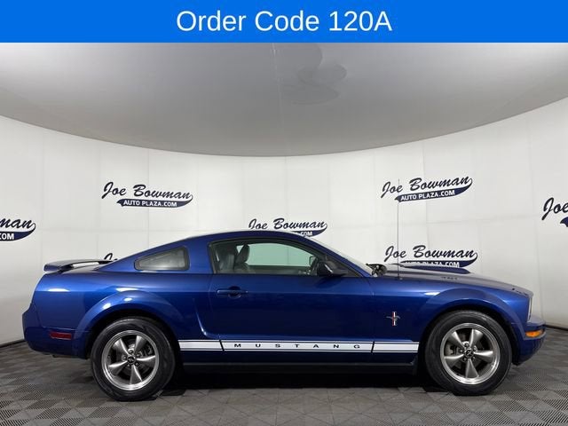 2006 Ford Mustang Standard