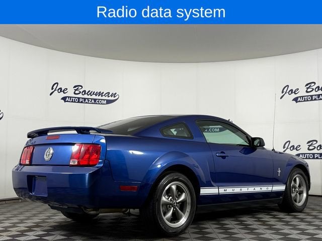 2006 Ford Mustang Standard