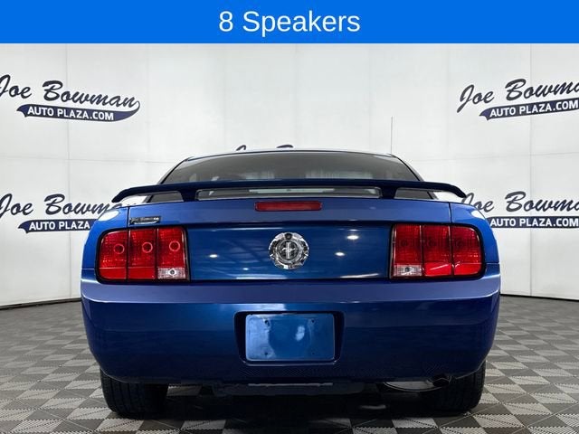 2006 Ford Mustang Standard