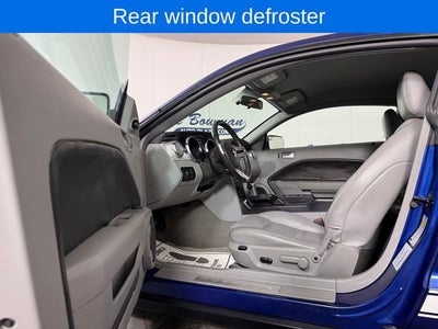 2006 Ford Mustang Standard