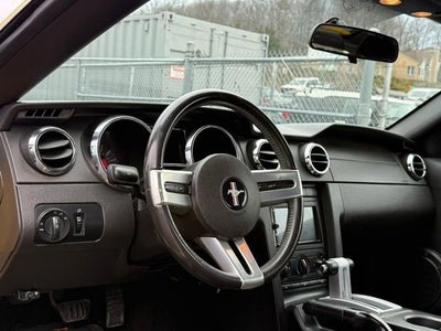 2006 Ford Mustang GT Deluxe