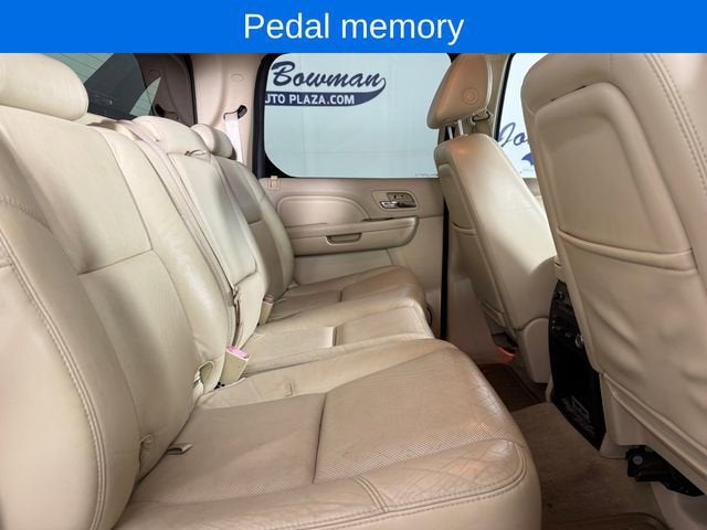 2007 Cadillac Escalade EXT Standard