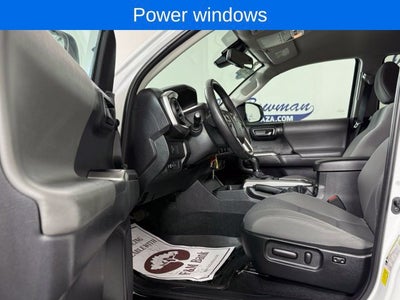 2022 Toyota Tacoma 4WD SR5