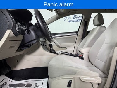 2017 Volkswagen Golf TSI S 4-Door