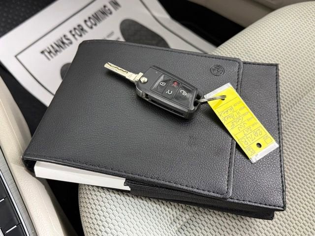 2017 Volkswagen Golf TSI S 4-Door