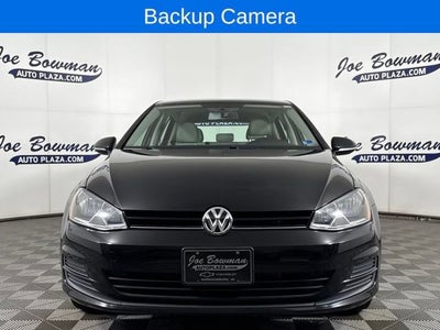2017 Volkswagen Golf TSI S 4-Door
