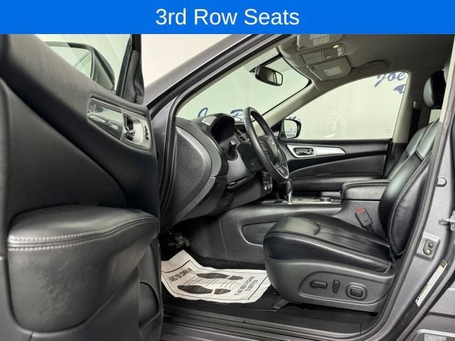 2019 Nissan Pathfinder SL