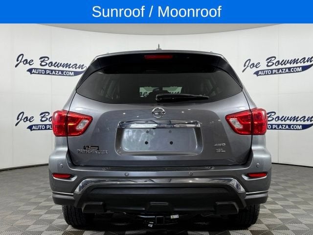 2019 Nissan Pathfinder SL