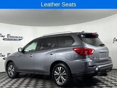 2019 Nissan Pathfinder SL